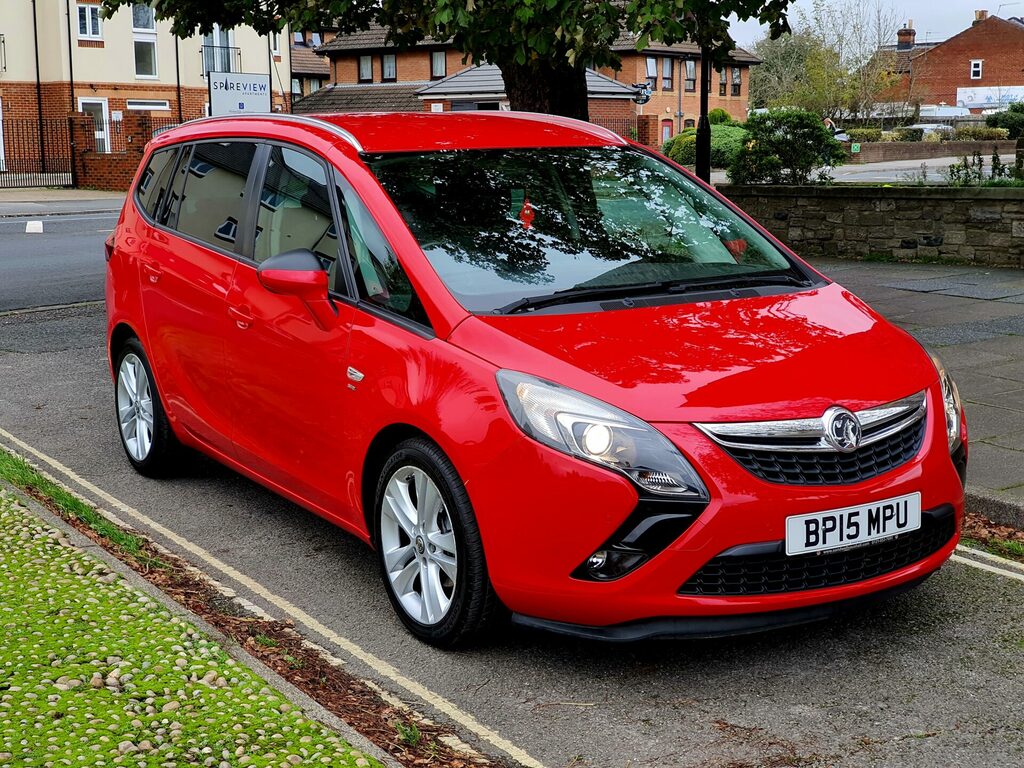Vauxhall Zafira Tourer Sri Red