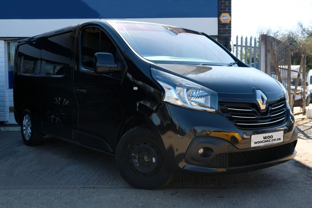 Renault Trafic Sport Nav Dci Black