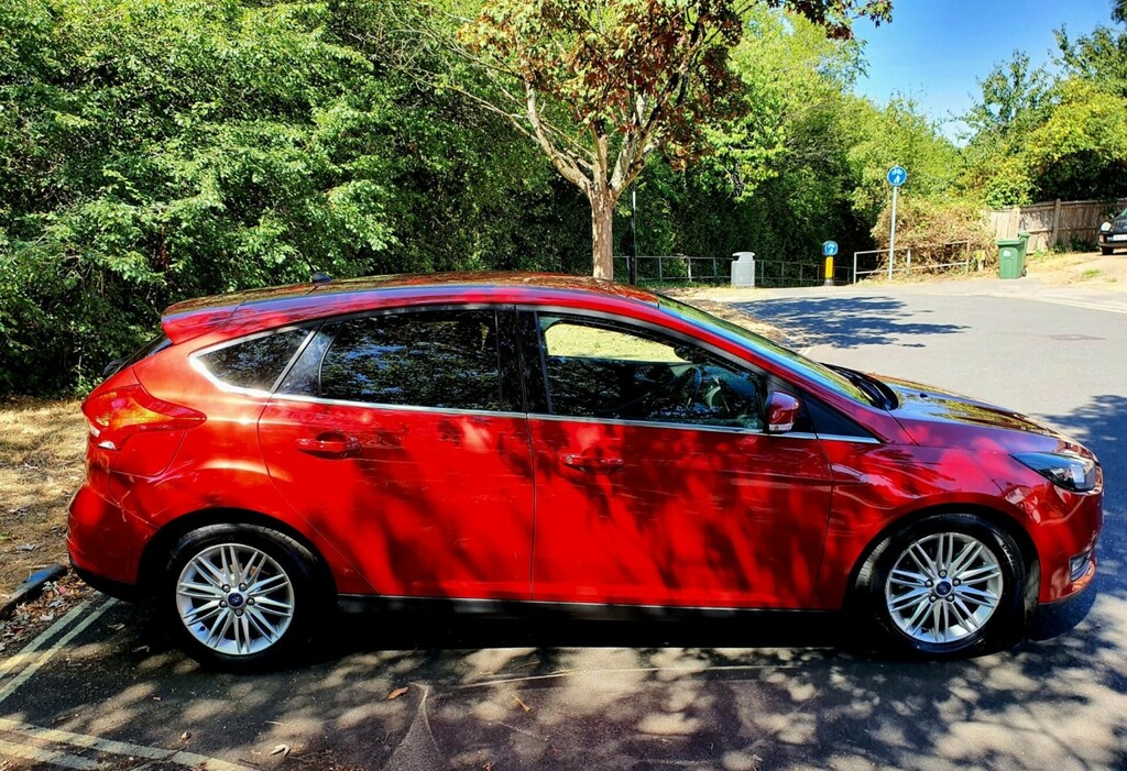 Ford Zetec Edition LP17AXY Red #2