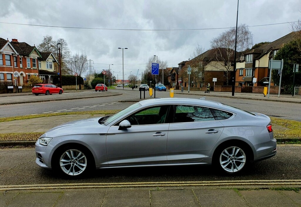 Audi A5 2.0Tdi Ultra Sportback Silver #5