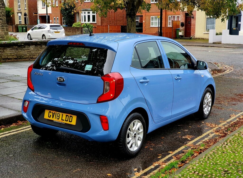 Kia  Gtls 2.0Crdi Red #8