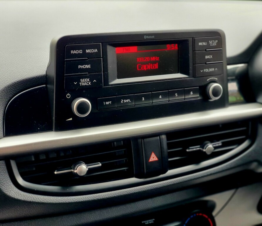 Kia  Gtls 2.0Crdi Red #22
