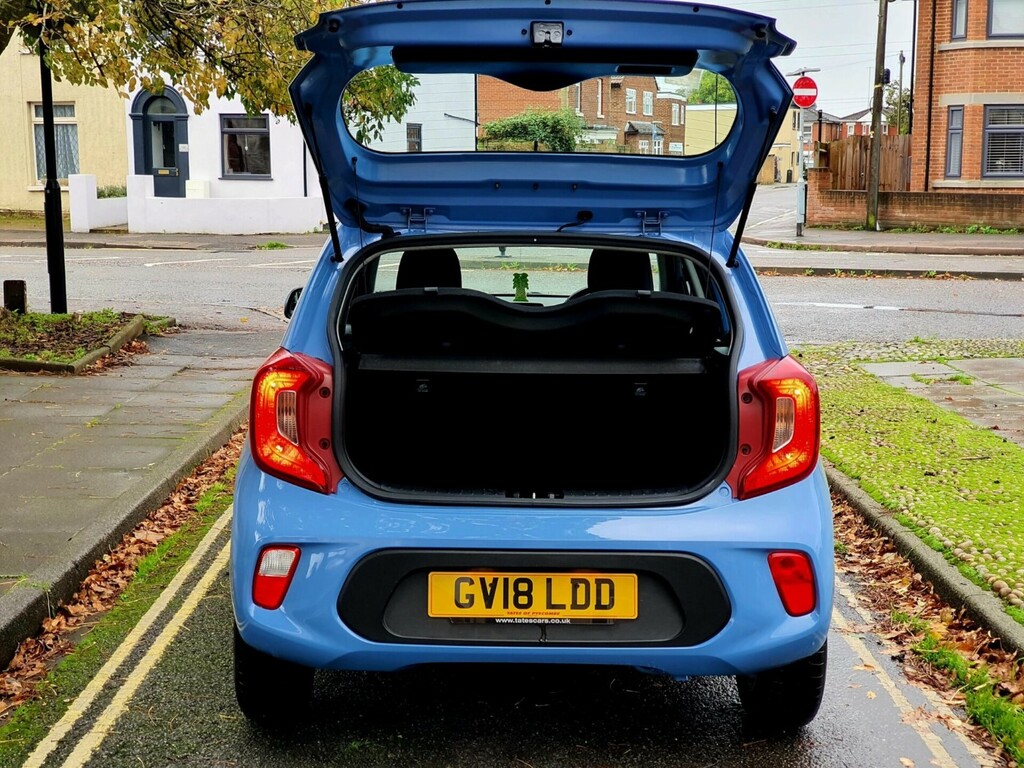 Kia  Gtls 2.0Crdi Red #7