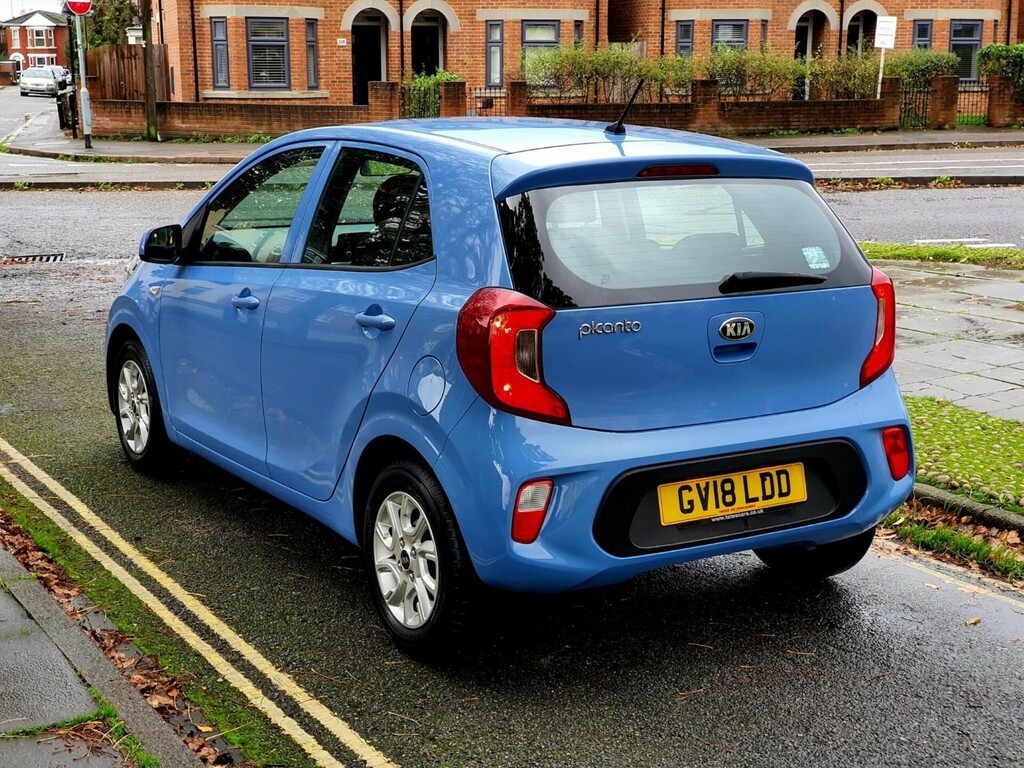 Kia  Gtls 2.0Crdi Red #5