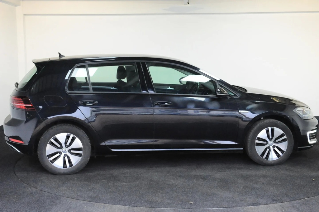Volkswagen e-Golf Electric Black #6