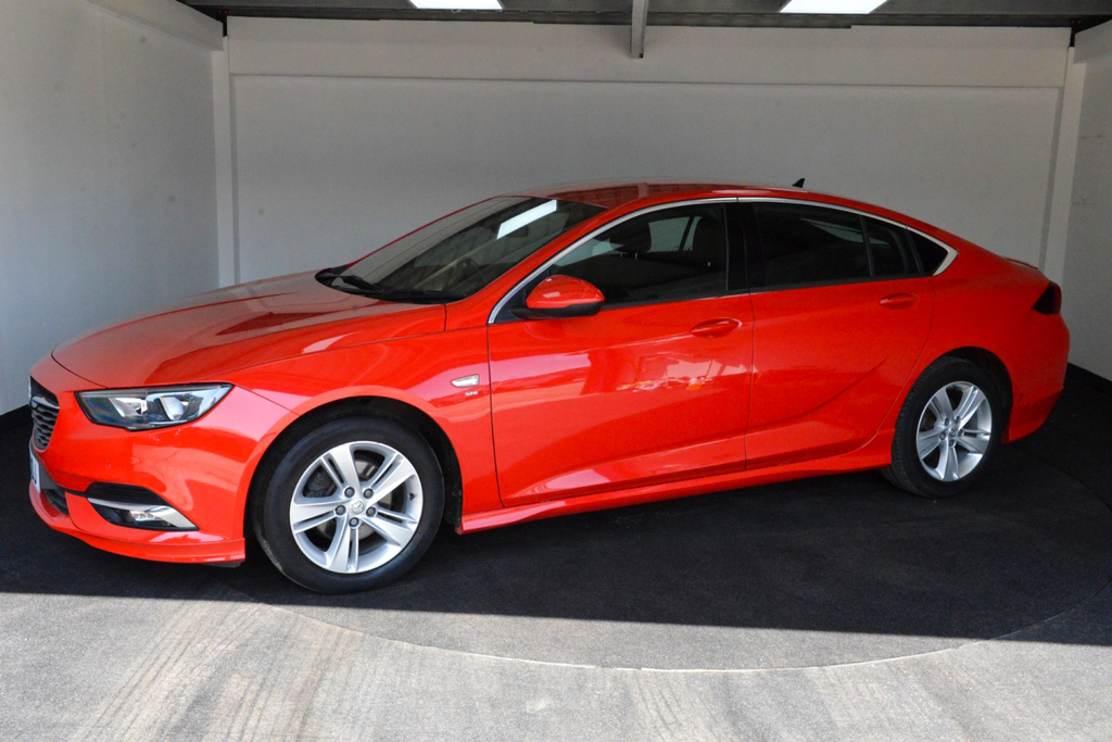 Vauxhall Insignia Grand Sport Red #2