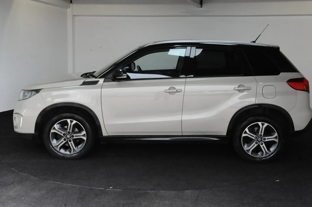 Suzuki Vitara Sz5 White #3