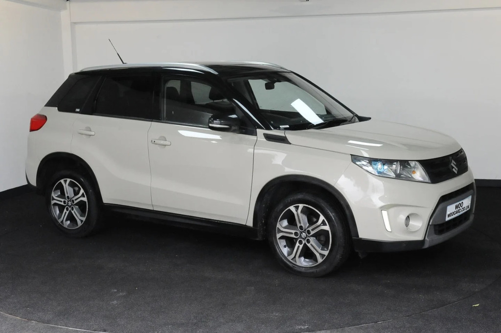 Suzuki Vitara Sz5 White
