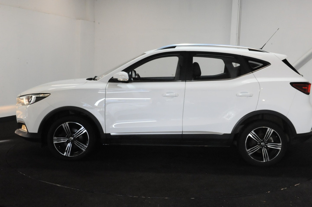 MG ZS Exclusive White #2