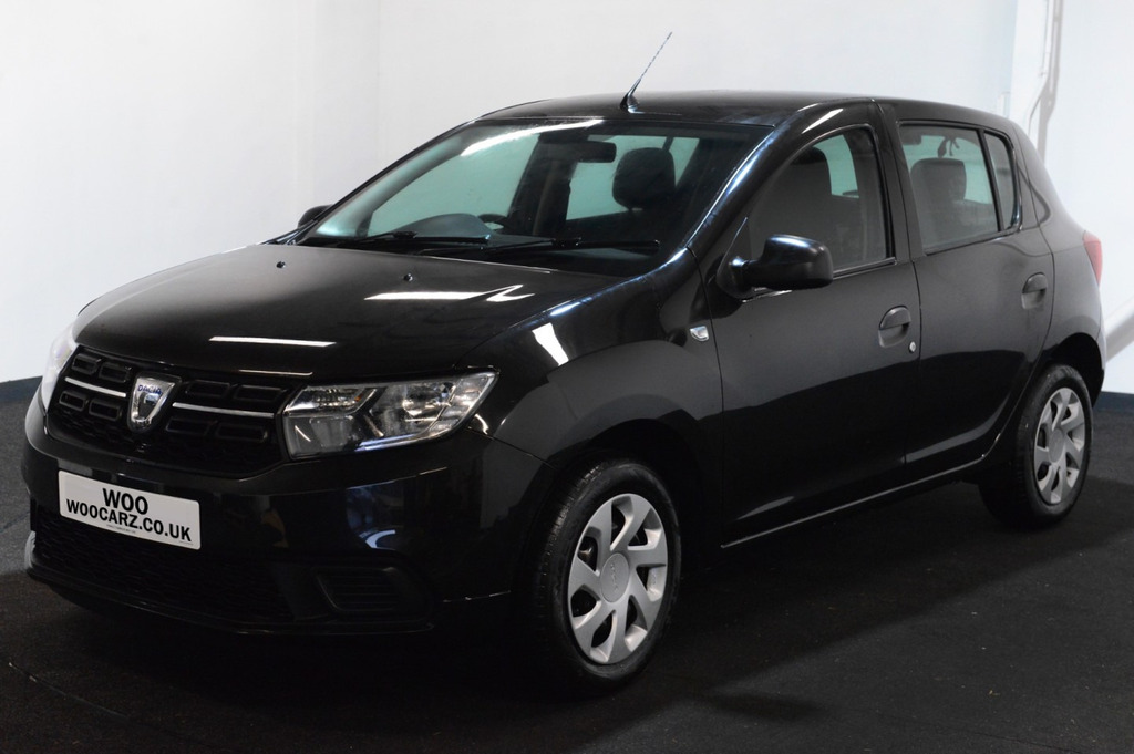Dacia Sandero Essential Tce Black #2