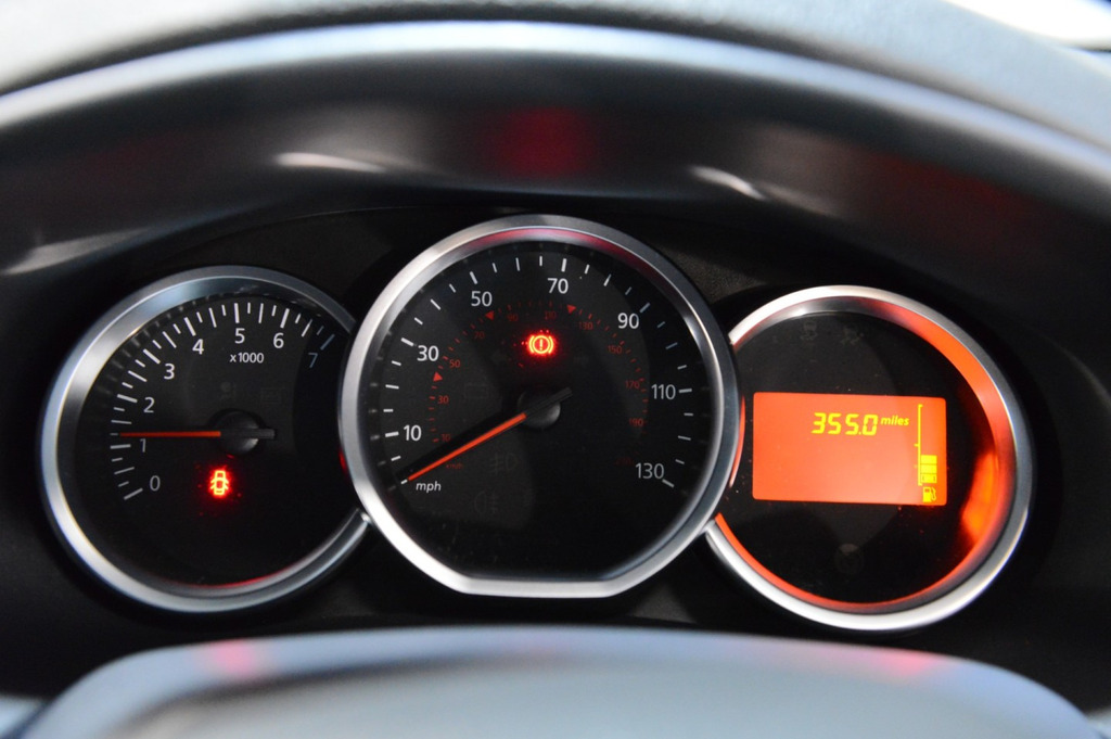 Dacia Sandero Essential Tce Black #6
