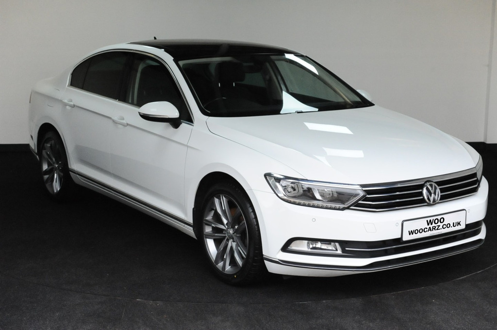 Volkswagen Passat Gt Tsi Evo Desg White