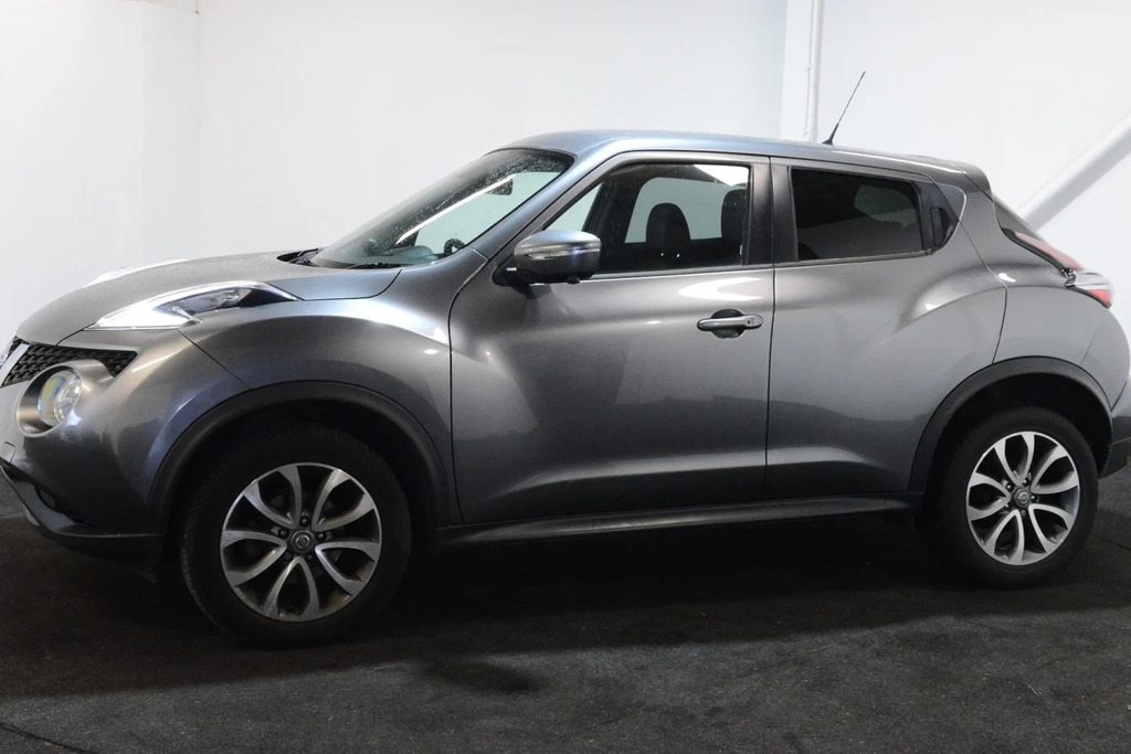 Nissan Juke Tekna Dci Grey #2