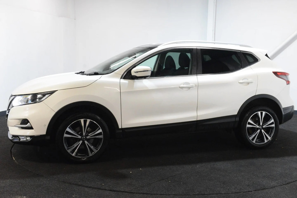 Nissan Qashqai Dci N-connecta White #2