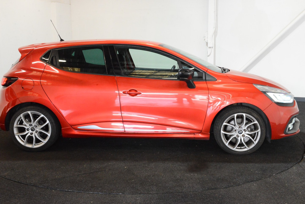 Renault Clio Renaultsport Nav Red #3