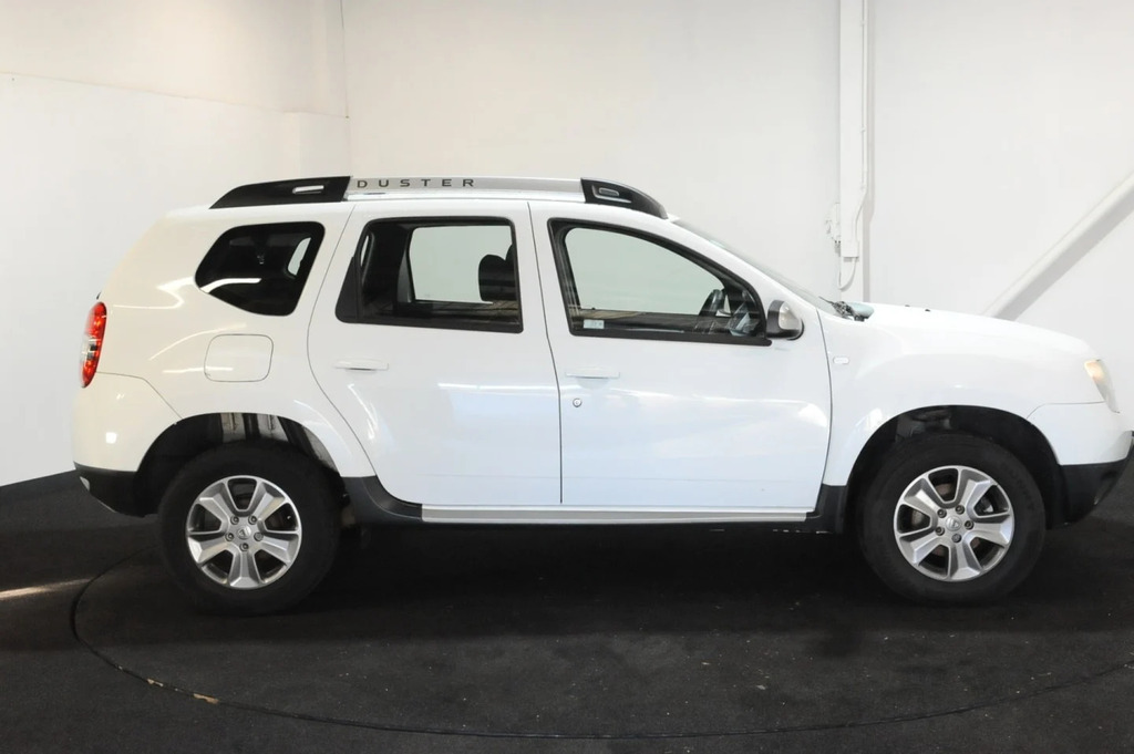 Dacia Duster Laureate Dci White