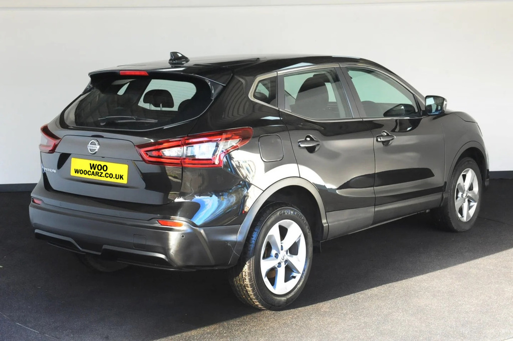 Nissan Qashqai Dci N-tec Black #6