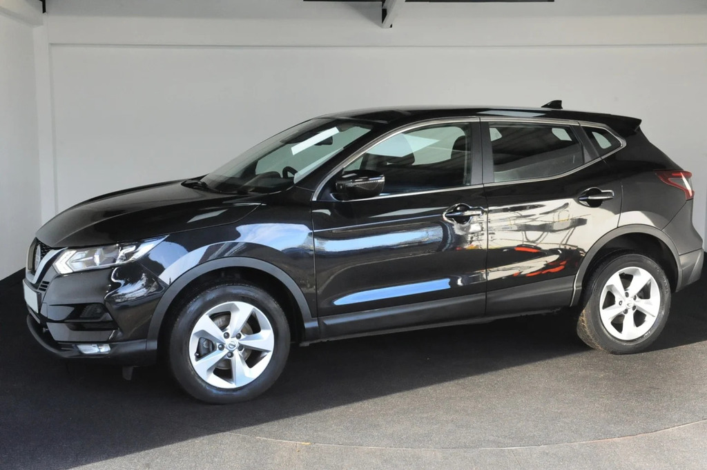 Nissan Qashqai Dci N-tec Black #2