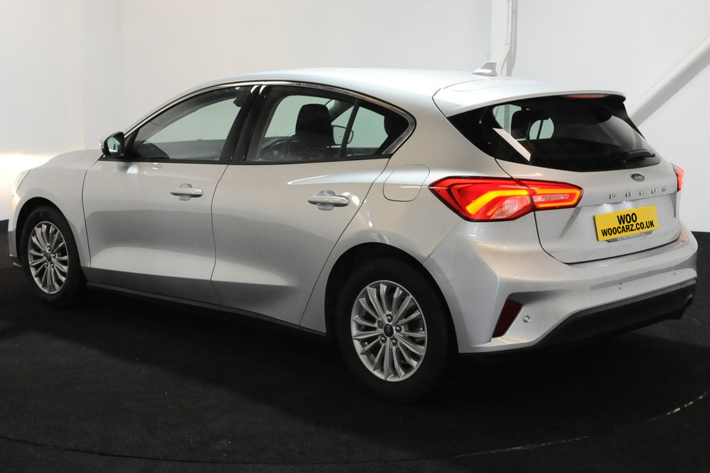 Ford Focus Titanium Silver #4