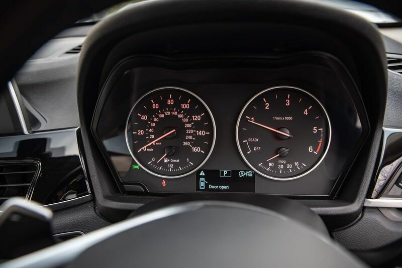 BMW X1 Xdrive 20D Xline Silver #5