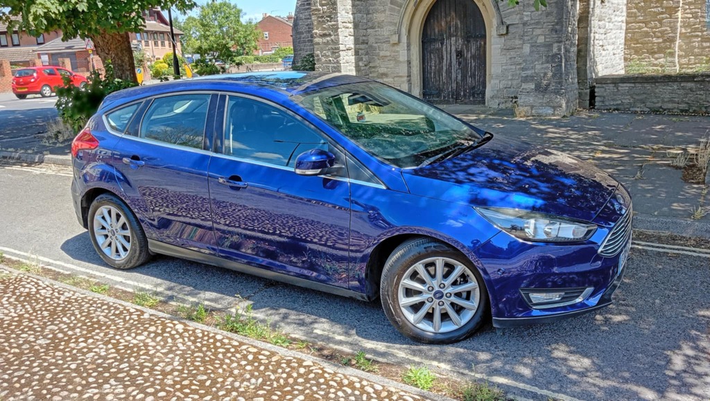 Ford Focus Titanium Tdci 5-Door Blue