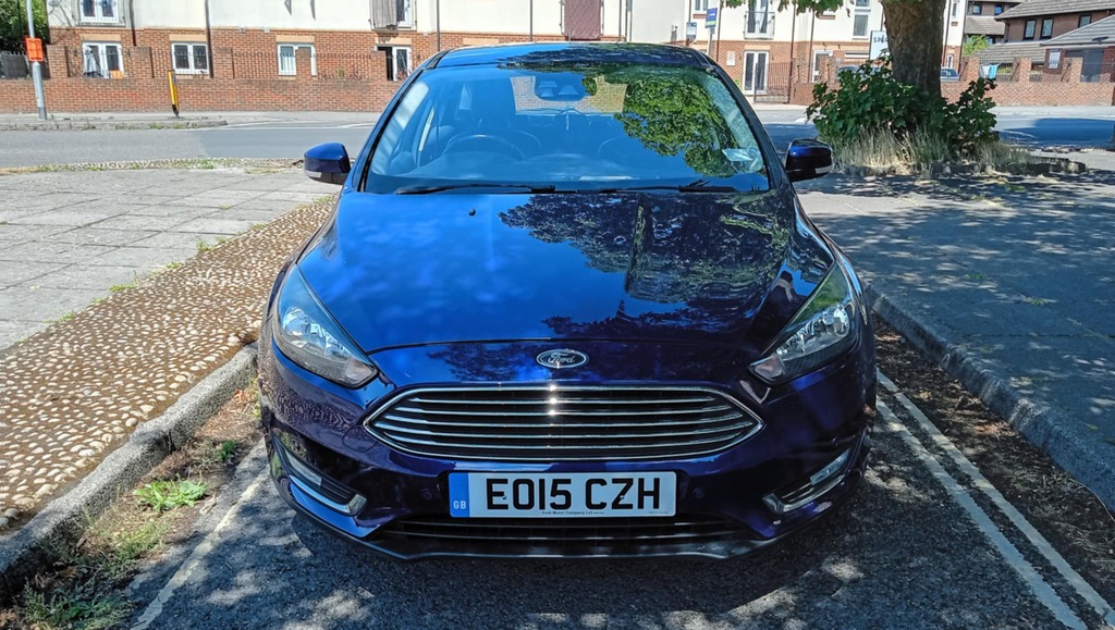 Ford Focus Titanium Tdci 5-Door EO15CZH Blue #2