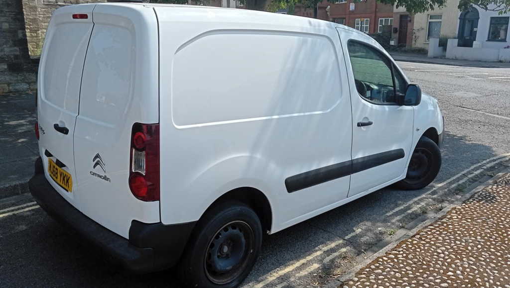 Citroen Berlingo 850 Enterprise L1 Bluehdi 0-Door MJ68YKK White #3