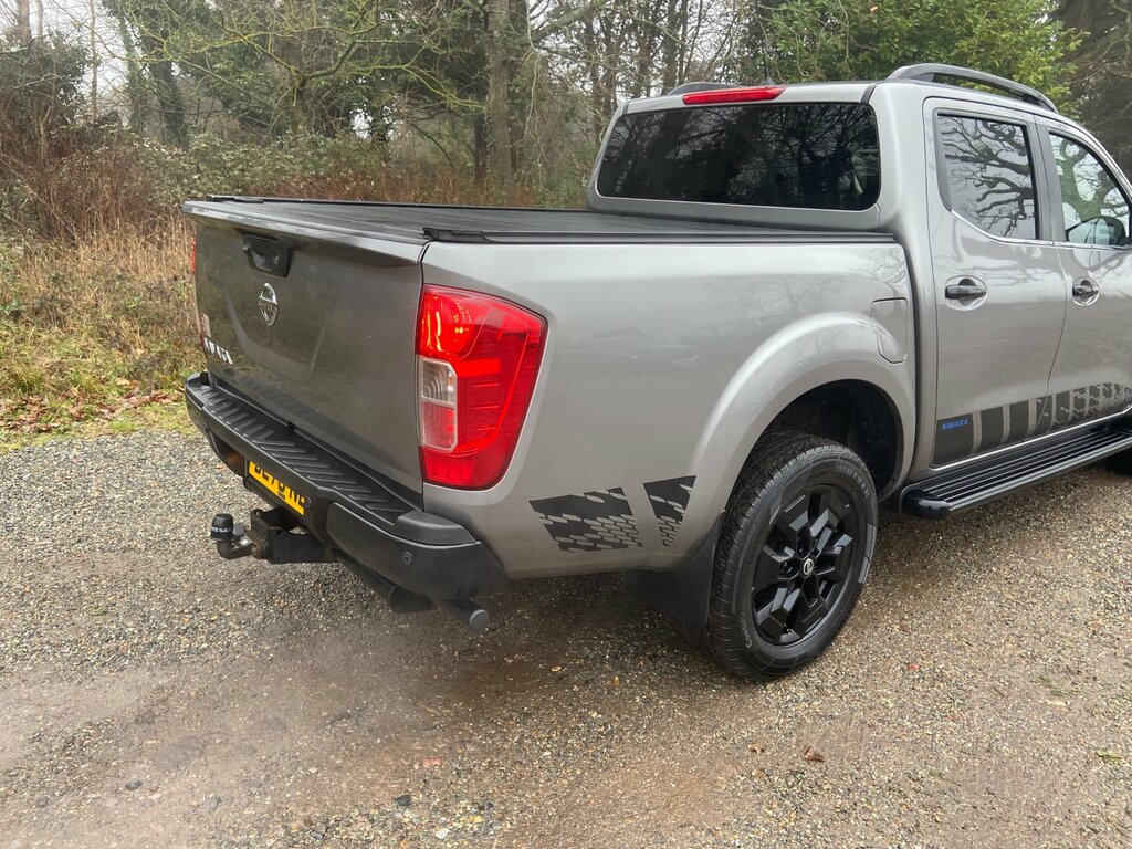 Nissan Navara 2.3 Dci N-guard Pickup Double Cab DL70NLZ Grey #3
