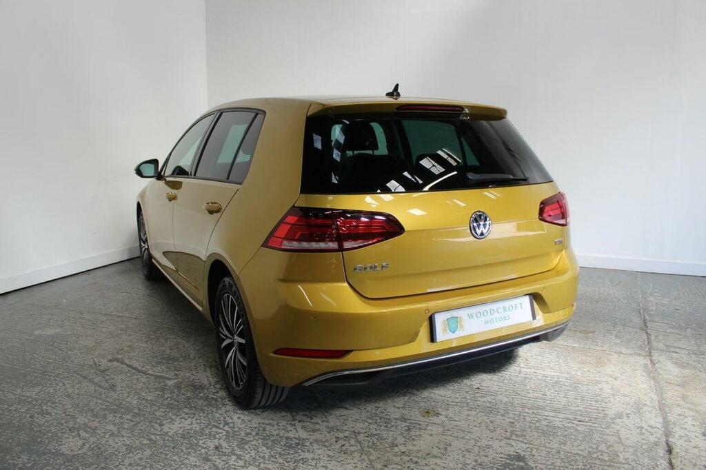 Volkswagen Golf Hatchback 1.4 Tsi Se Euro 6 Ss 201767 PK67LPO Yellow #5