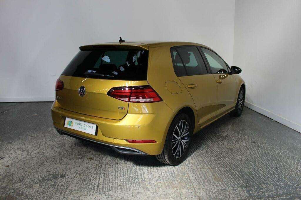 Volkswagen Golf Hatchback 1.4 Tsi Se Euro 6 Ss 201767 PK67LPO Yellow #6