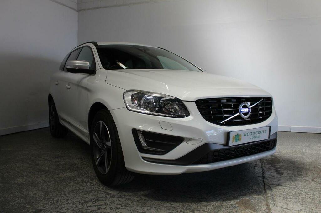 Volvo XC60 Suv 2.4 D4 R-design Nav Awd Euro 6 Ss White