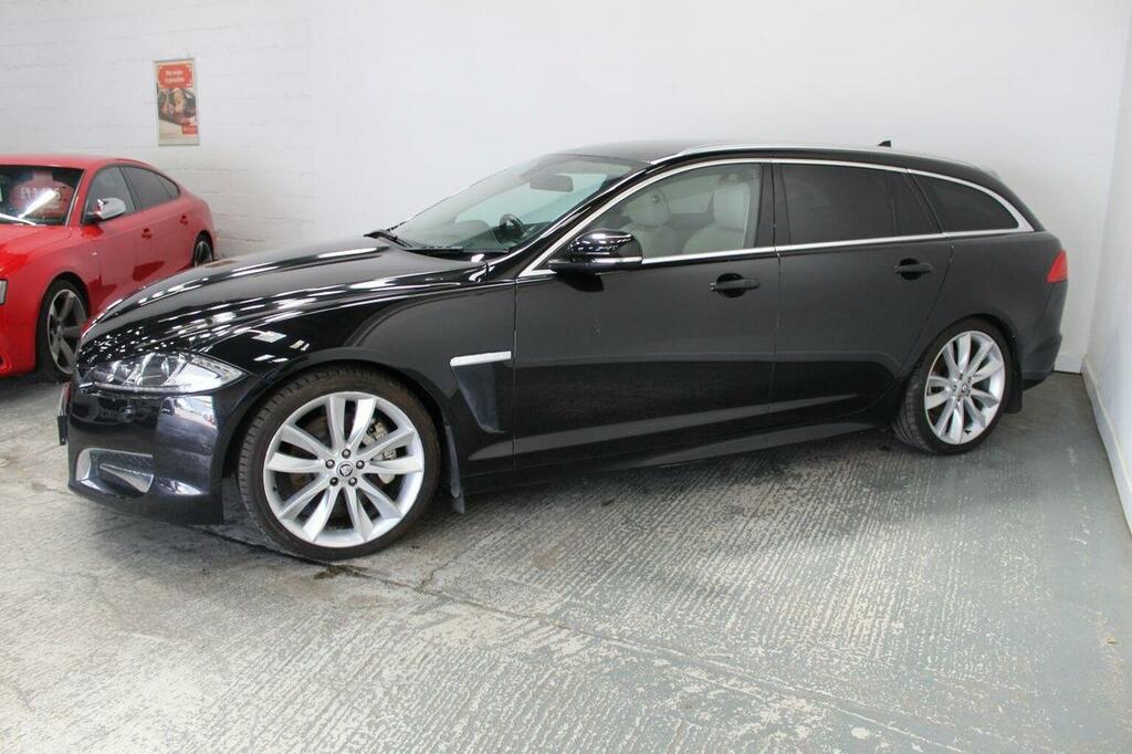 Jaguar XF Estate 3.0D S V6 Portfolio Sportbrake Euro 5 SY63DZL Black #4