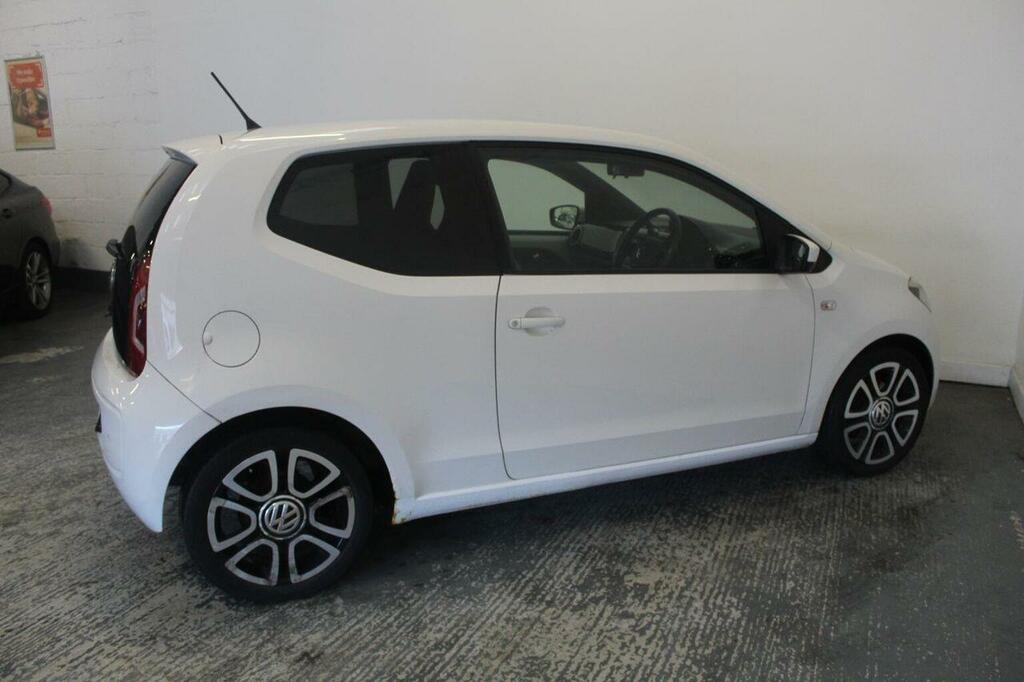 Volkswagen Up Hatchback 1.0 High Up Euro 5 201464 SP64TZN White #6