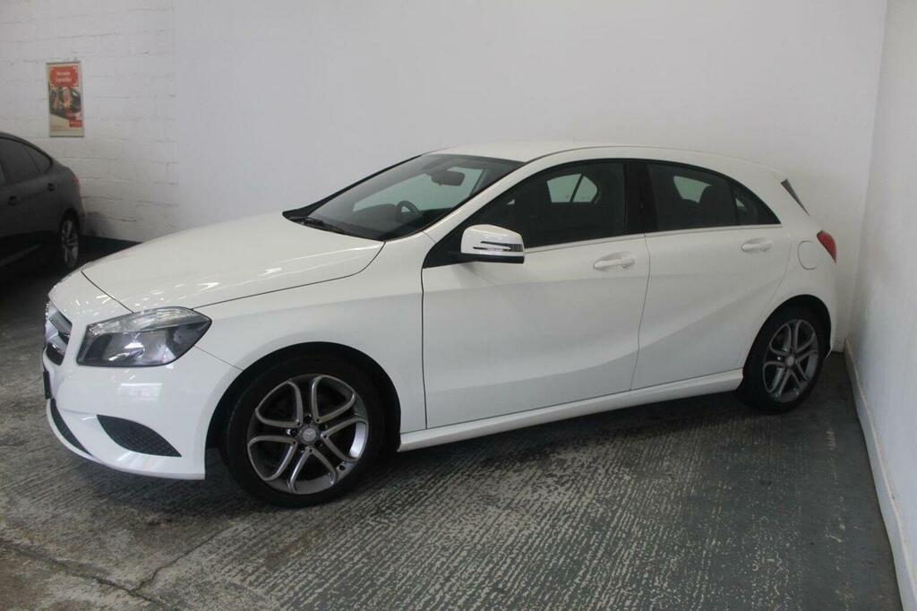 Mercedes-Benz A Class Hatchback 1.6 A200 Sport Euro 6 Ss 201363 DK63YYU White #4