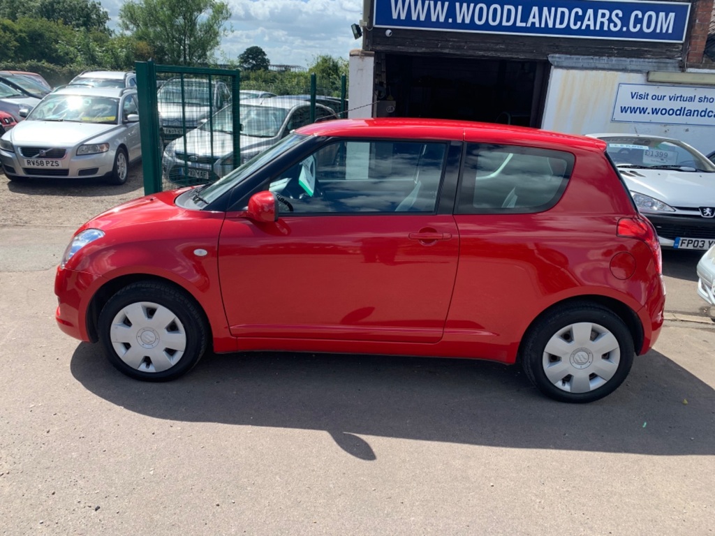 Suzuki Swift 1.3 Sz2 Lady Owner 12.5 Years Red #5