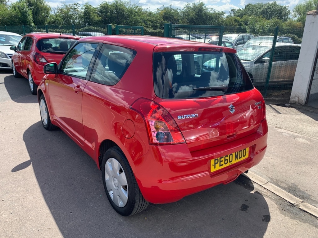 Suzuki Swift 1.3 Sz2 Lady Owner 12.5 Years Red #6