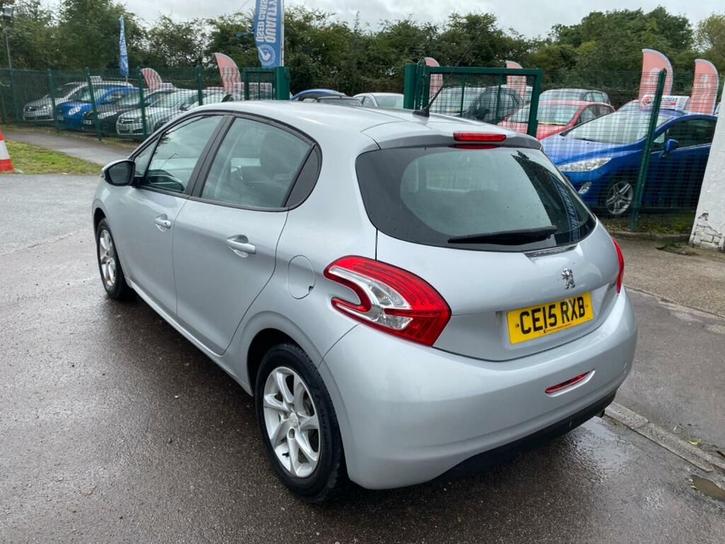 Peugeot 208 1.4 Hdi Active 20 Road Taxfull Service History Silver #6