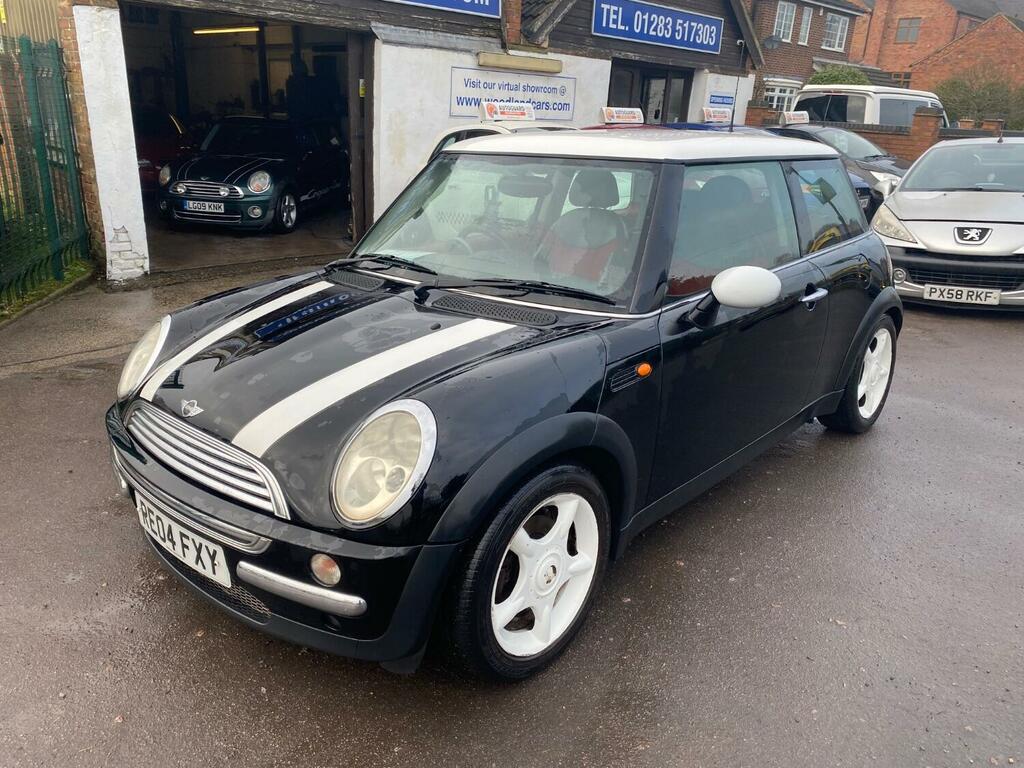Mini Hatch Cooper 1.6 Service History Lots Of Fitted Extr RE04FXY Black #4