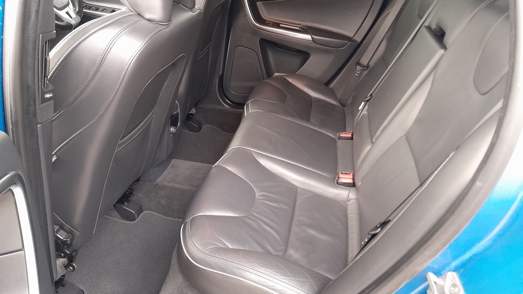 Volvo XC60 Vehicle Details Price - 12495 Make Volvo Model Blue