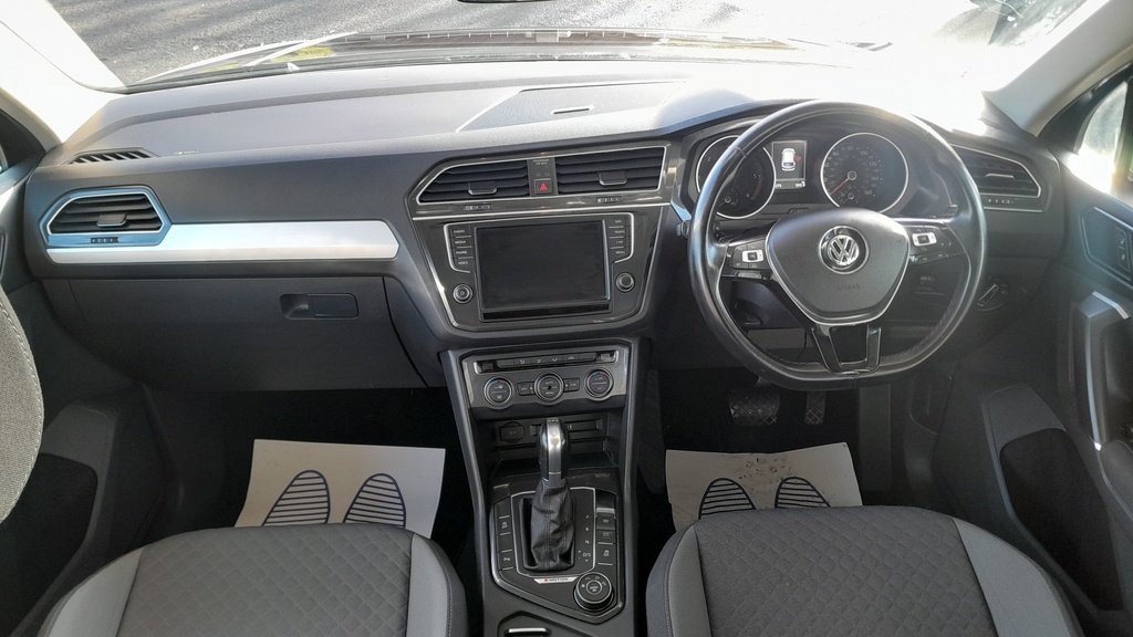 Volkswagen Tiguan Vehicle Details Price - 12995 Make Volkswagen Mo YH16PAF Brown #5
