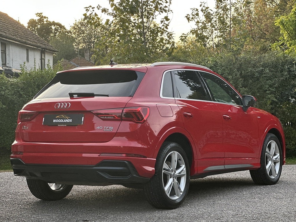 Audi Q3 Suv RV70ZJY Red #3