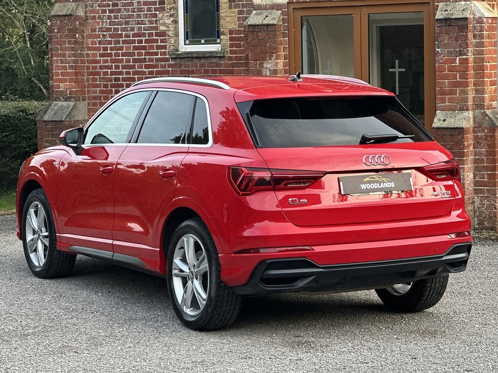 Audi Q3 Suv RV70ZJY Red #6