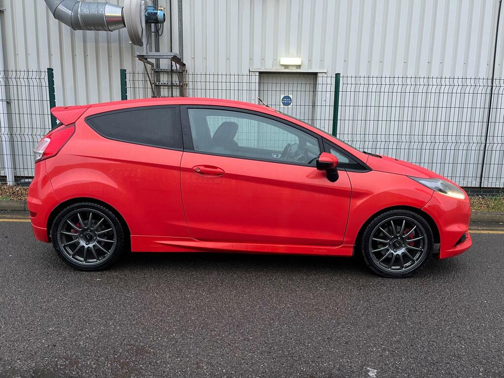 Ford Fiesta 1.6T Ecoboost St-2 Euro 5 P063EKE Orange #6