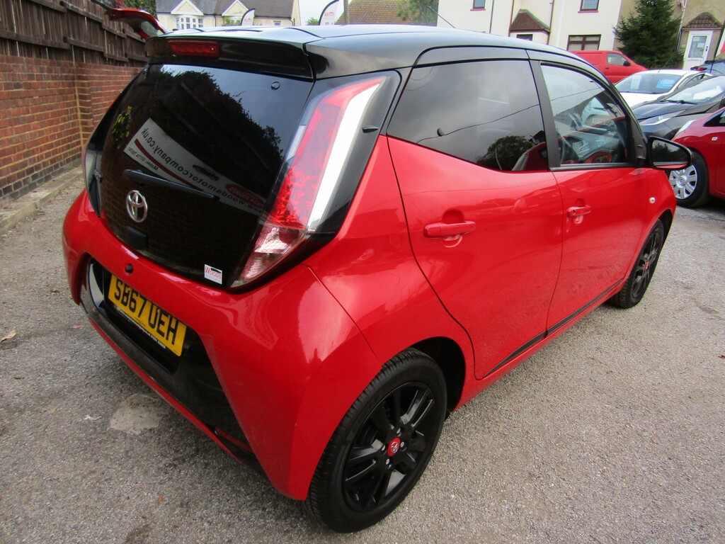 Toyota Aygo 1.0 Vvt-i X-cite 4 Red Bi-tone One Former Keeper O SB67UEH Red #5