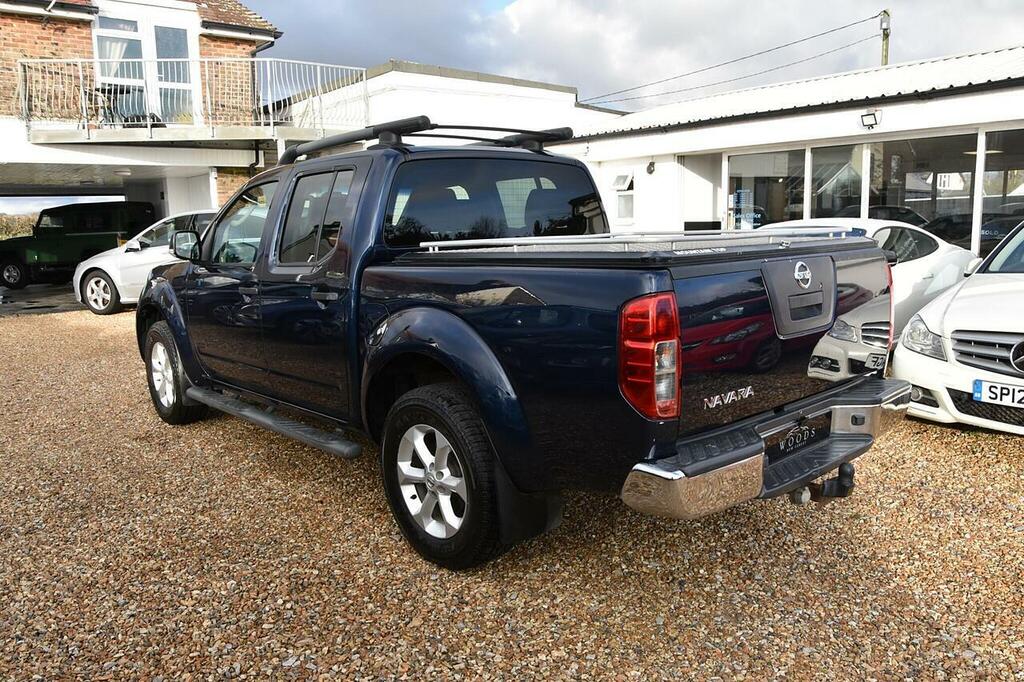 Nissan Navara Navara Tekna Pickup 2 Blue #6