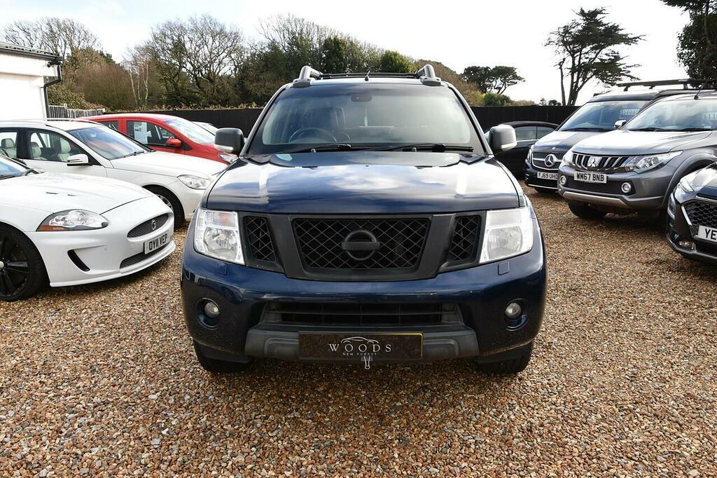Nissan Navara Navara Tekna Pickup 2 Blue #2