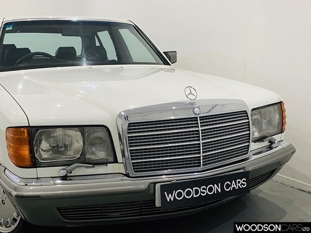 Mercedes-Benz 500 Saloon Blue #46