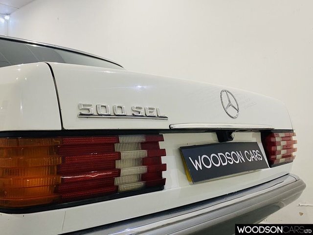Mercedes-Benz 500 Saloon Blue #8