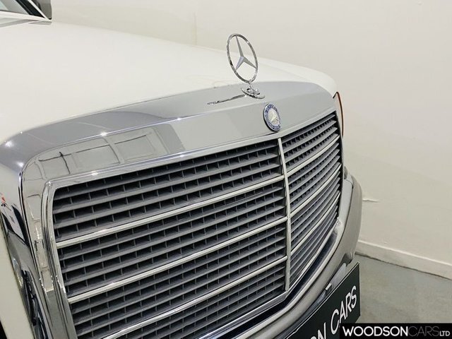 Mercedes-Benz 500 Saloon Blue #31