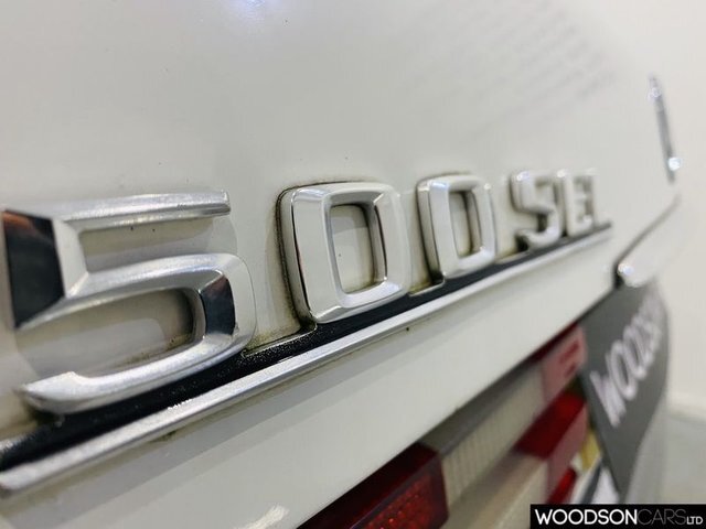 Mercedes-Benz 500 Saloon Blue #27